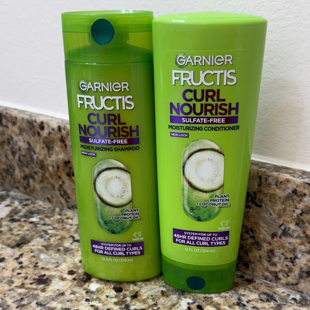 NWT Garnier Fructis Curl Nourish Hair Care Set - Shampoo Conditioner